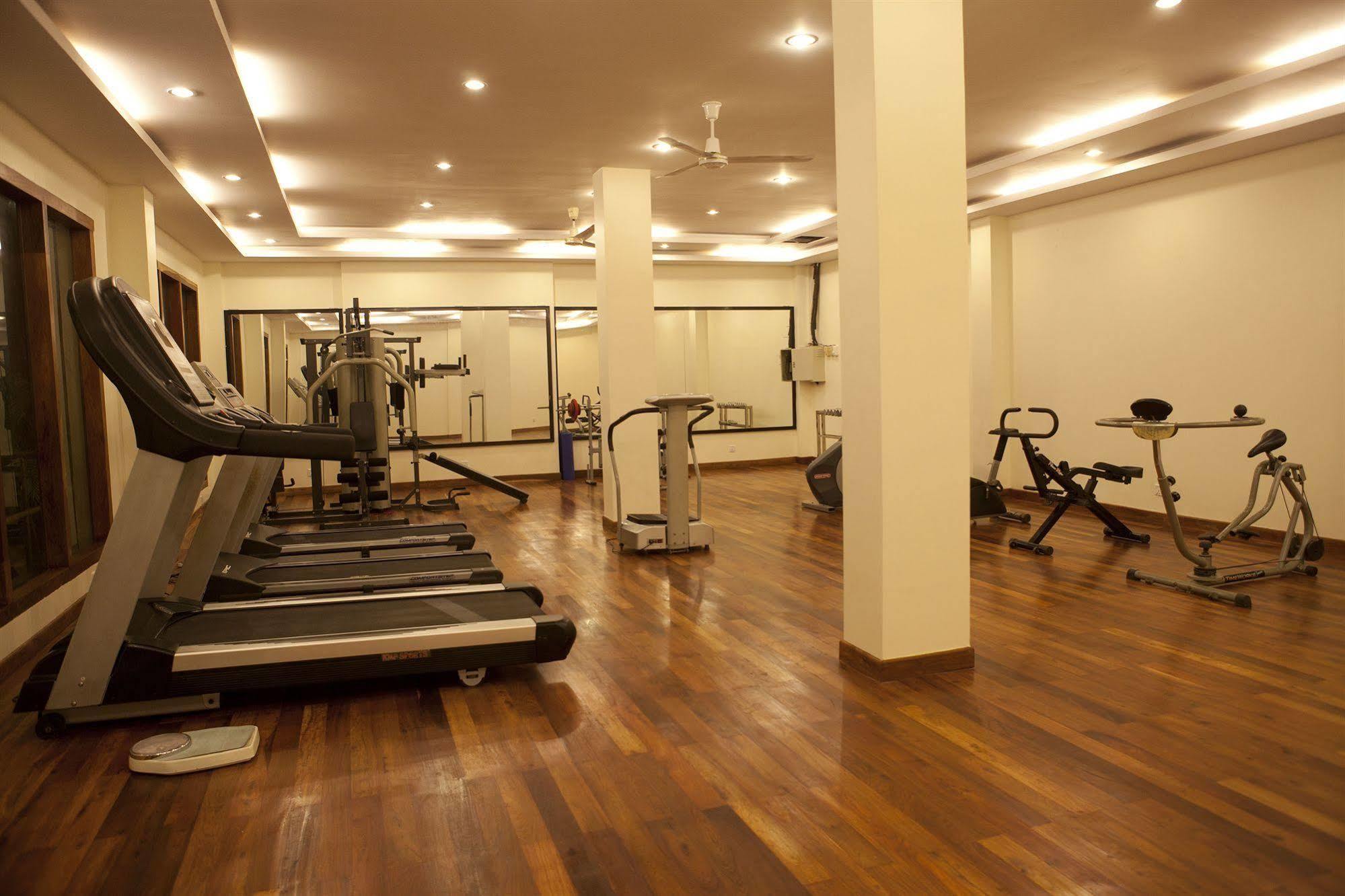 Royal Empire Premium Hotel Сием Реап Съоръжения снимка
